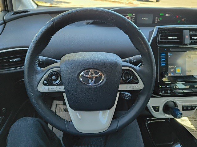 Used 2017 Toyota Prius Prime Plus image 22