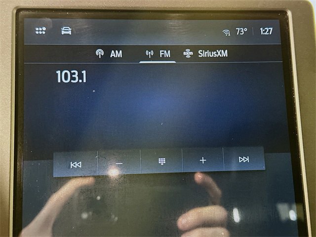 Used 2024 Ford Edge SEL image 21