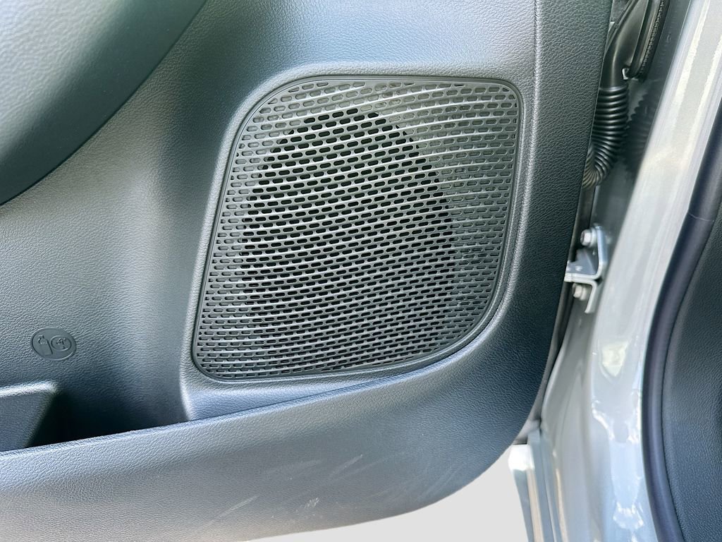 New 2026 Chrysler Pacifica Select image 24