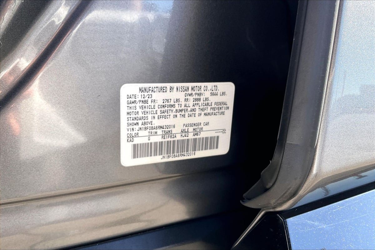 Used 2024 Nissan Ariya FWD image 32