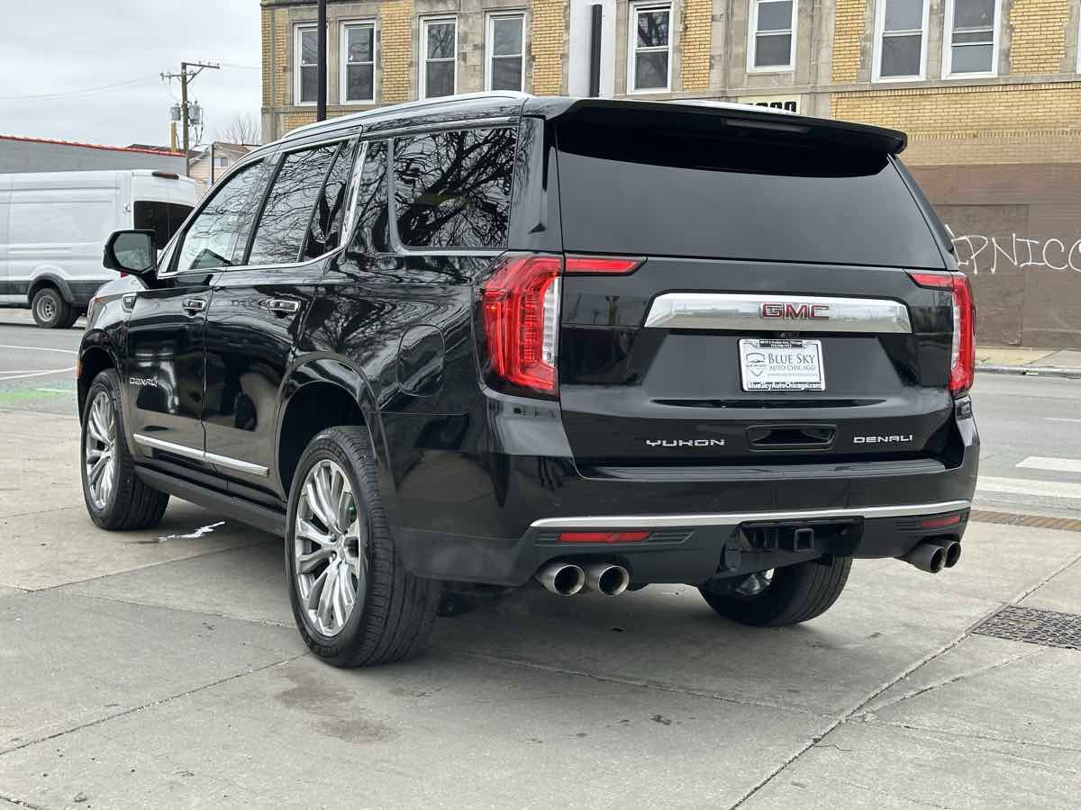 Used 2021 GMC Yukon Denali w/ Denali Premium Package AWD/4WD image 7
