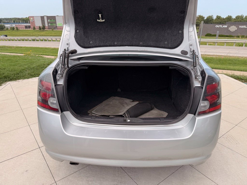 Used 2012 Nissan Sentra 2.0 SR FWD image 27
