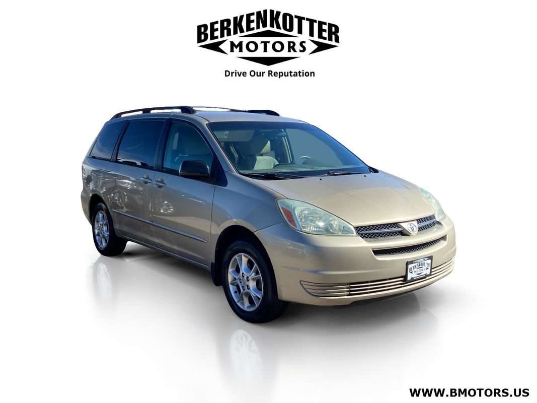 Used 2004 Toyota Sienna LE w/ LE Pkg 12