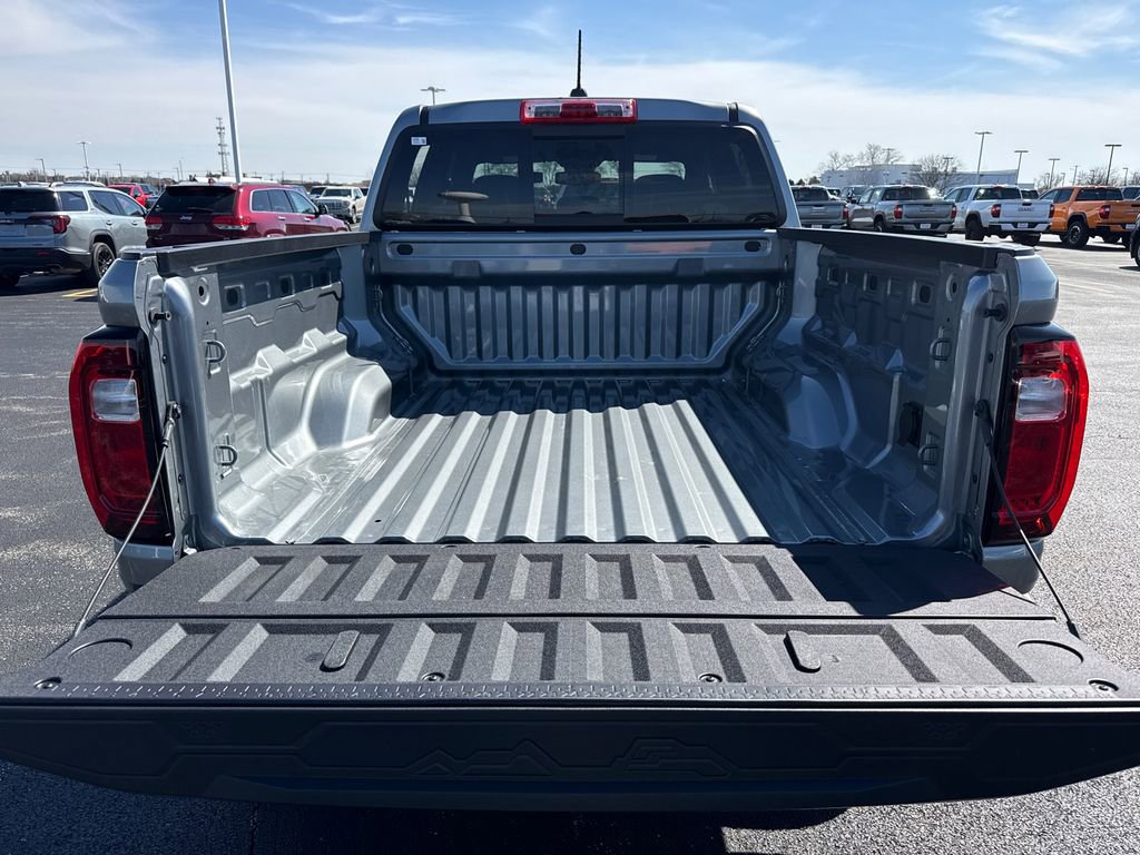 New 2026 GMC Canyon AT4 image 33