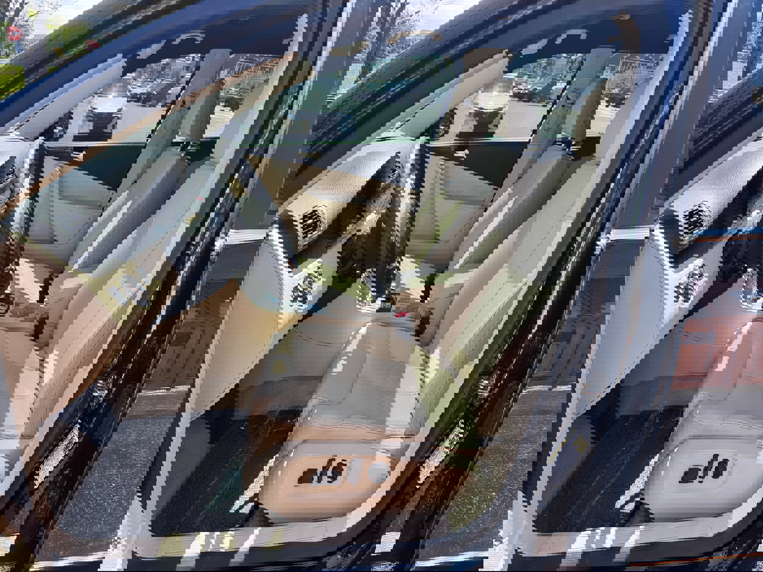 Used 2010 Volkswagen Passat Komfort image 8