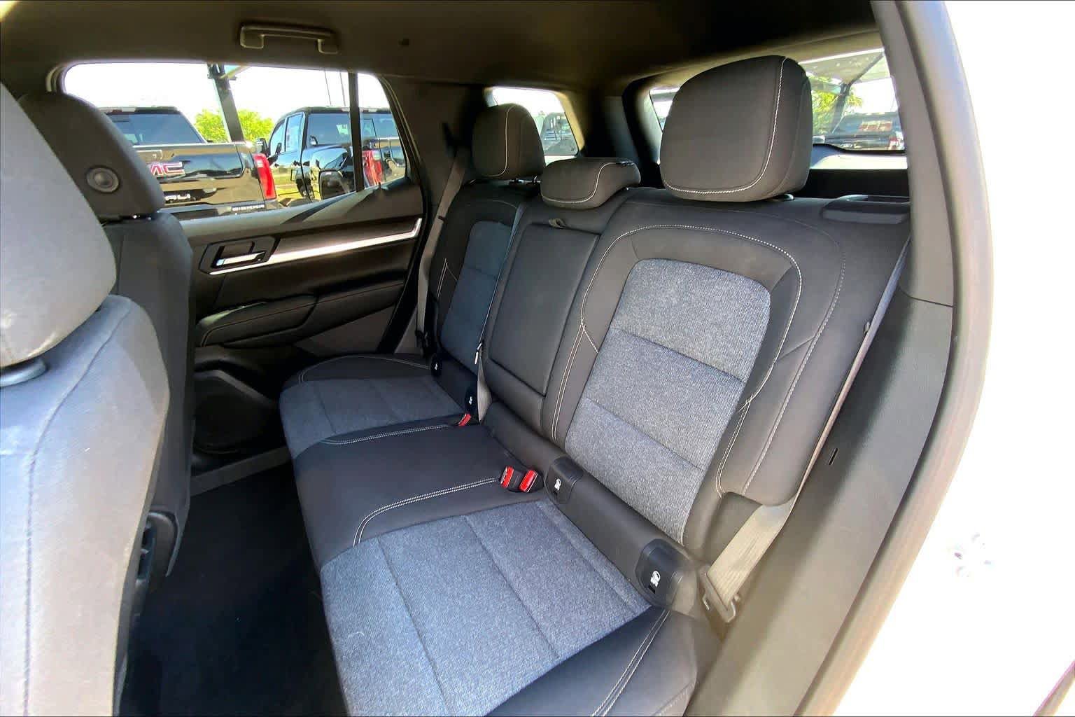 Used 2025 GMC Terrain Elevation AWD/4WD image 20