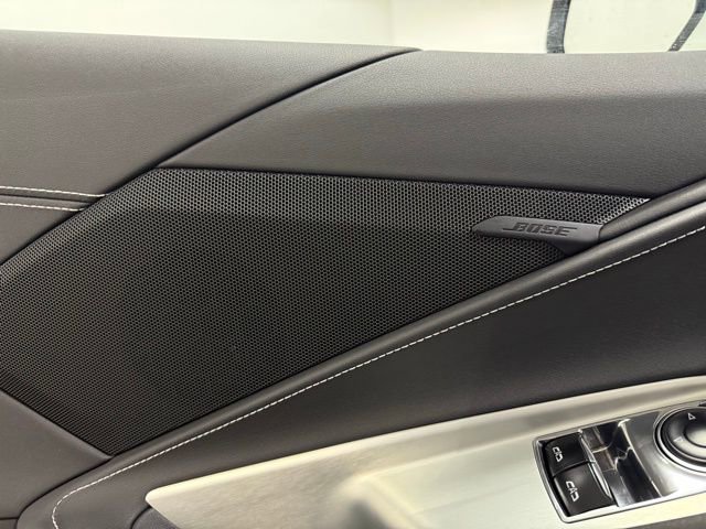 Used 2023 Chevrolet Corvette Stingray Coupe w/ Z51 Performance Package image 12