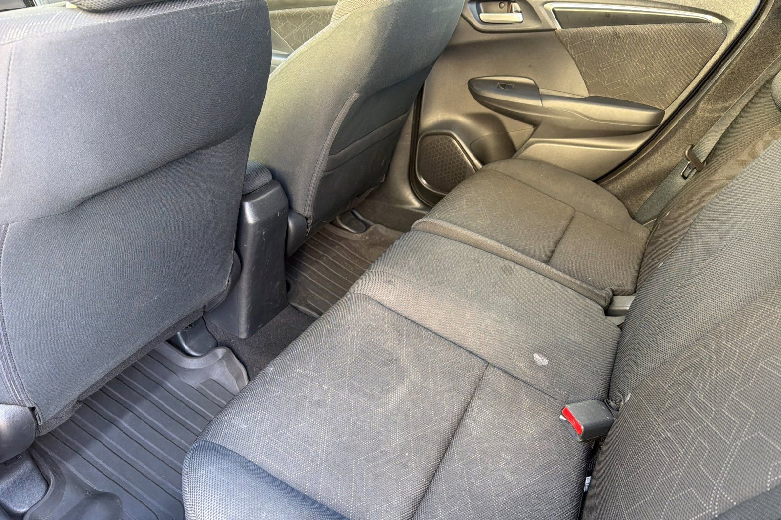 Used 2015 Honda Fit EX image 9