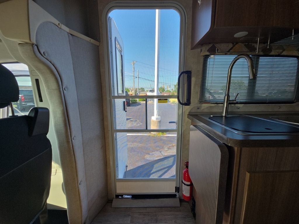 Used 2016 RAM ProMaster 3500 FWD image 19