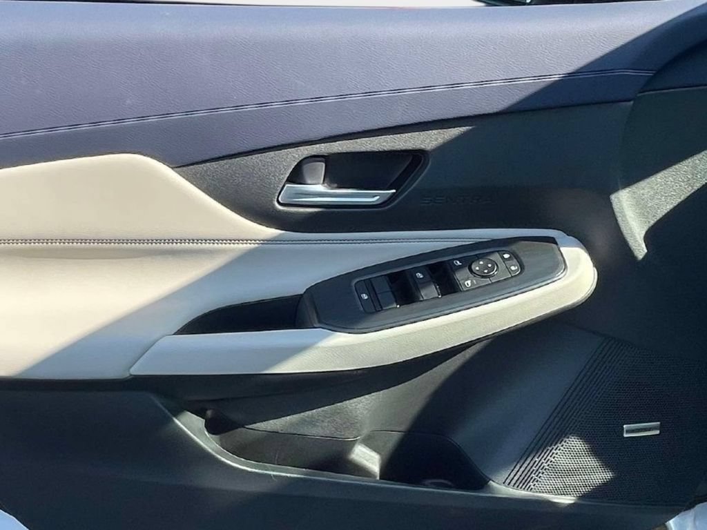 New 2026 Nissan Sentra SL w/ Floor Mat Package FWD image 17