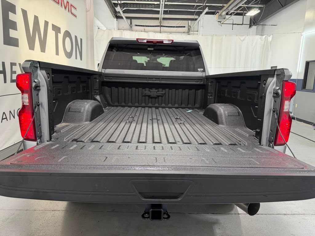 New 2026 Chevrolet Silverado 2500 LT w/ All Star Edition AWD/4WD image 32
