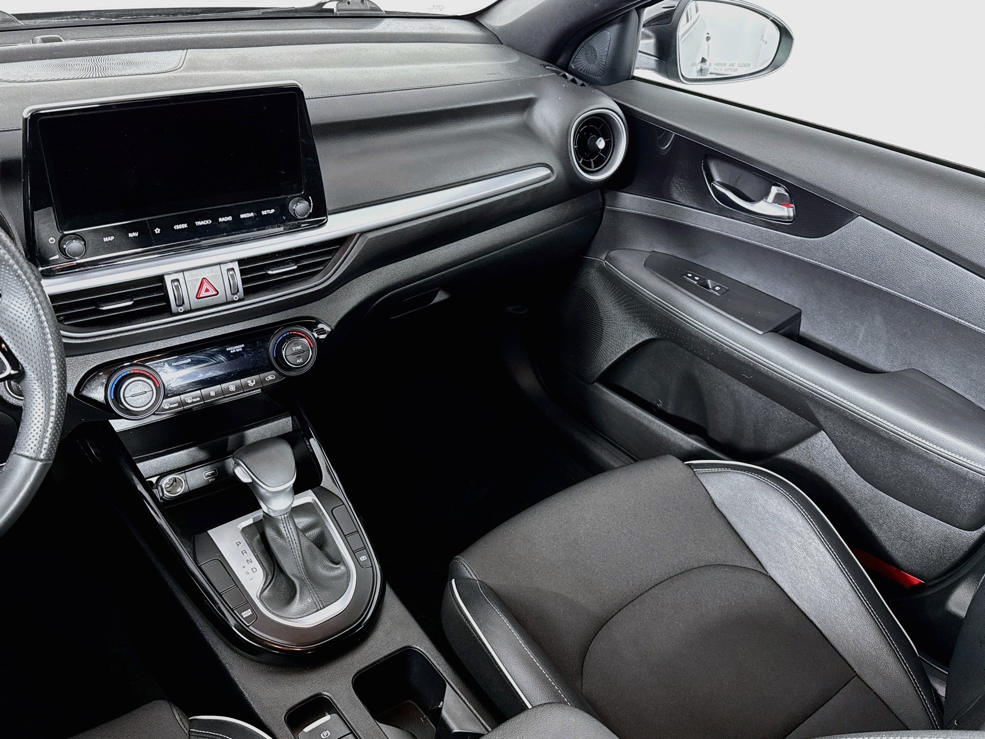 Used 2023 Kia Forte GT-Line w/ GT-Line Technology Package FWD image 22