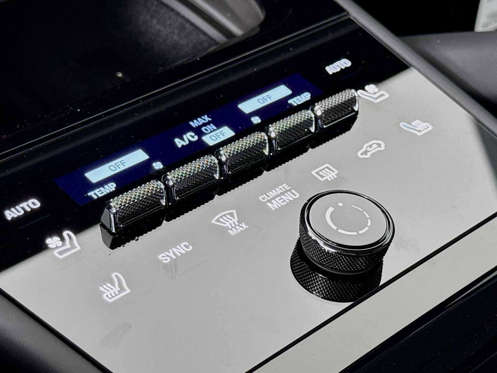 New 2025 Porsche Cayenne S image 22