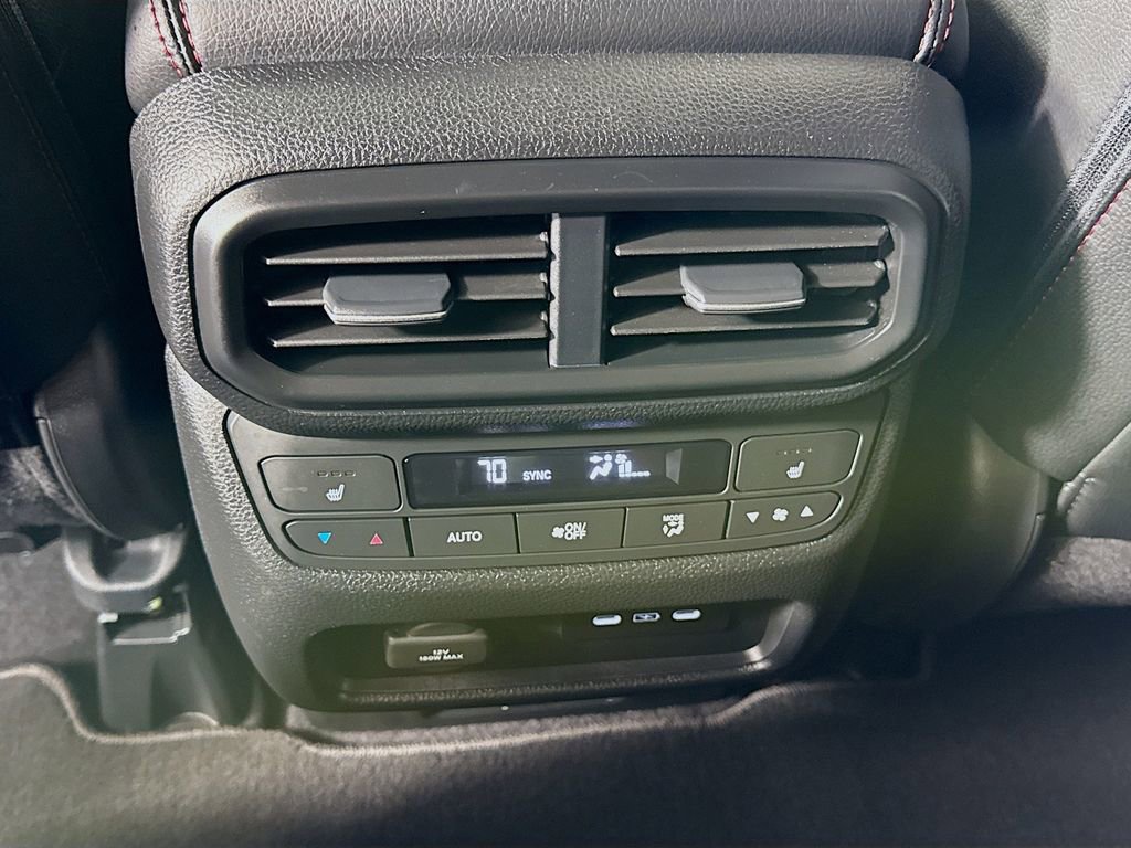 Used 2025 Honda Ridgeline Black Edition image 27