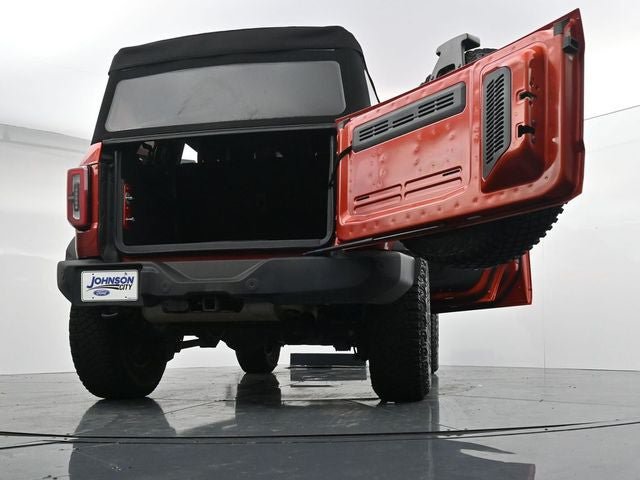 Used 2023 Ford Bronco Wildtrak AWD/4WD image 32