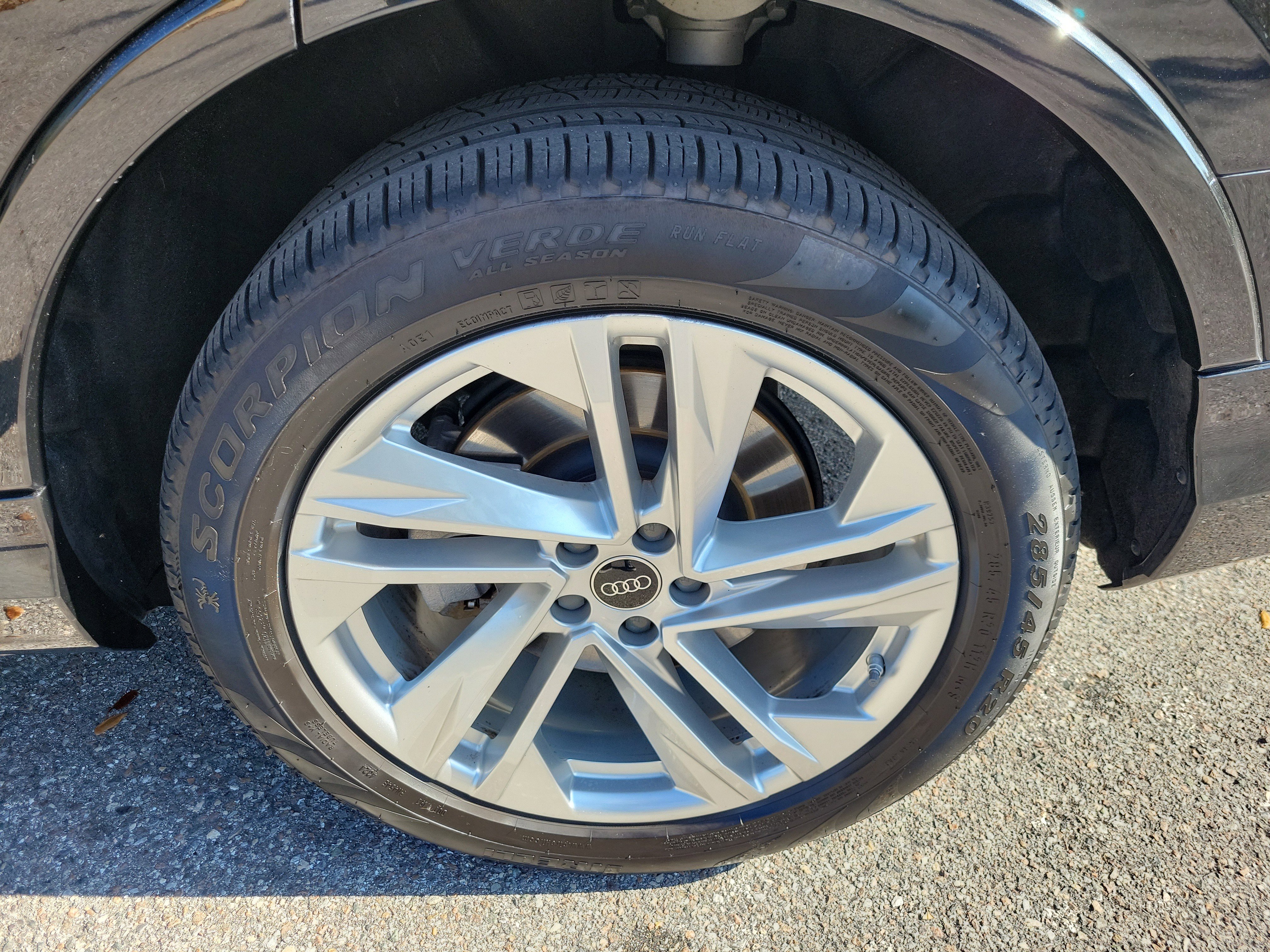 Certified 2023 Audi Q7 Premium Plus w/ Premium Plus Package image 32