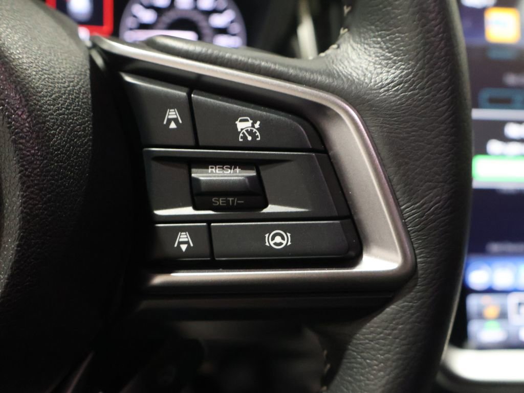 Used 2025 Subaru Outback Limited image 33