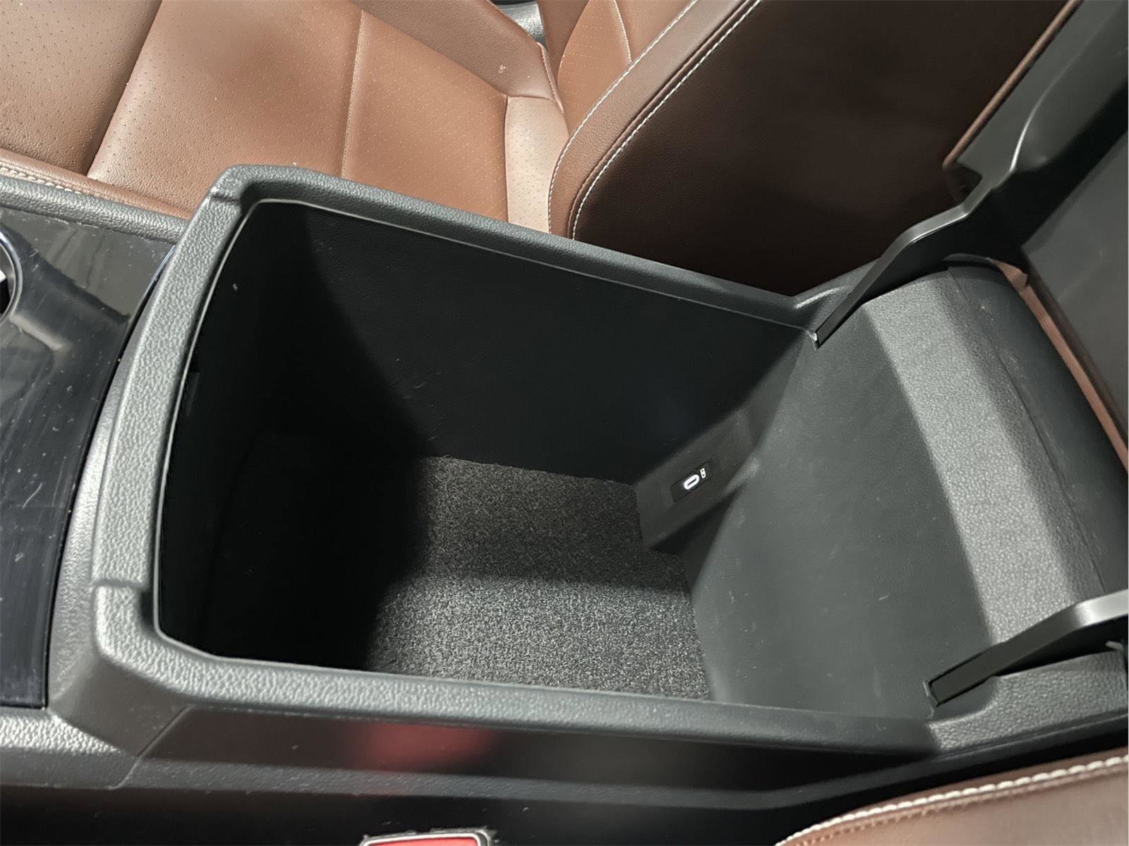 Used 2023 Volkswagen Atlas SE image 34