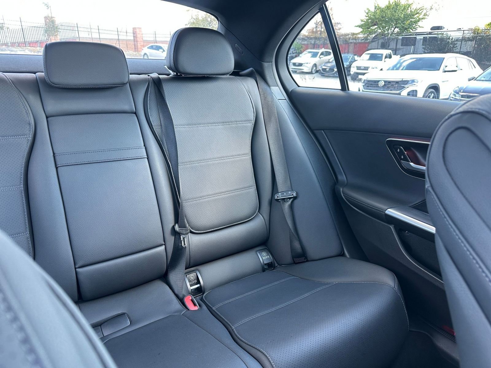 Used 2024 Mercedes-Benz C 300 4MATIC Sedan image 36