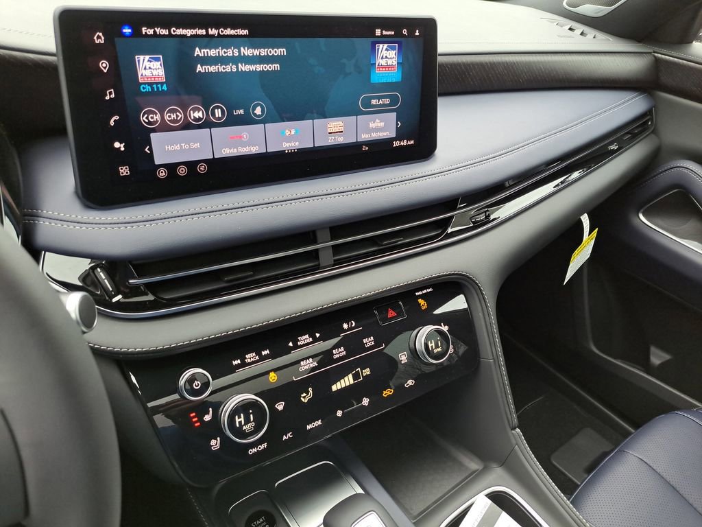 New 2026 INFINITI QX60 Sport w/ Dark Cargo Package image 11