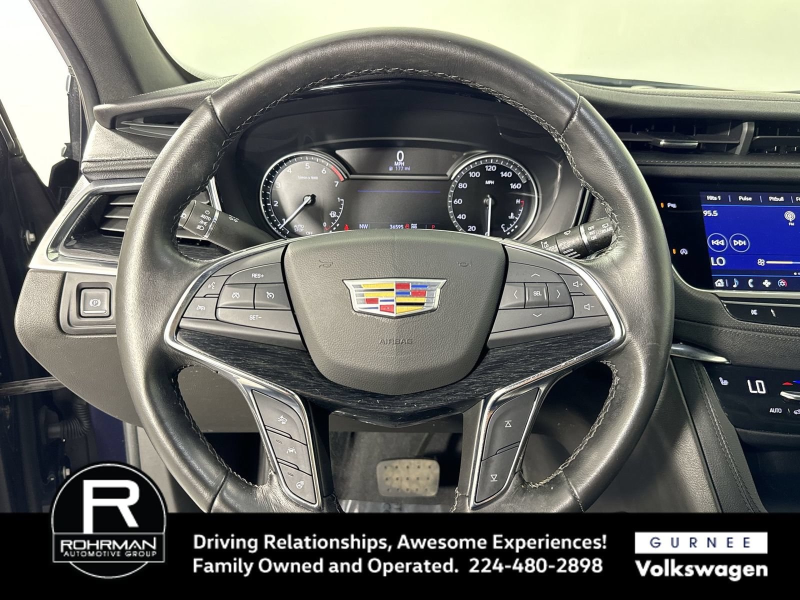 Used 2022 Cadillac XT5 Premium Luxury AWD/4WD image 12