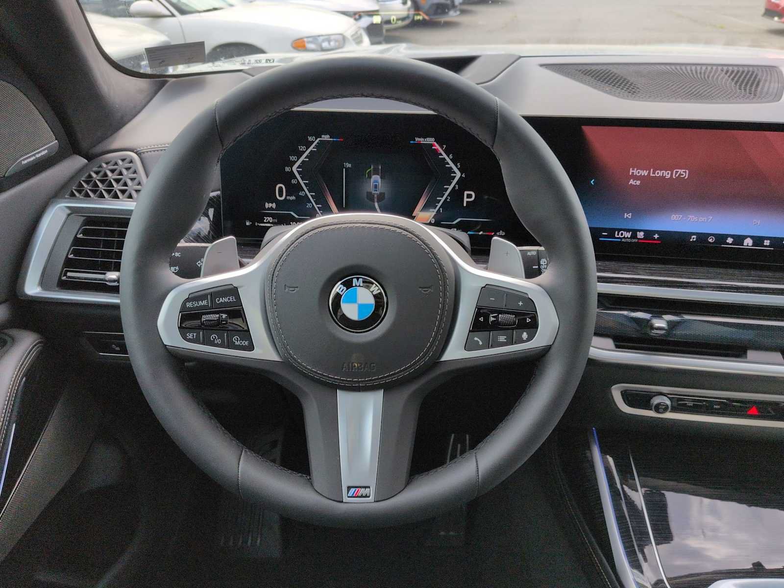 Used 2026 BMW X7 xDrive40i w/ M Sport Package AWD/4WD image 25