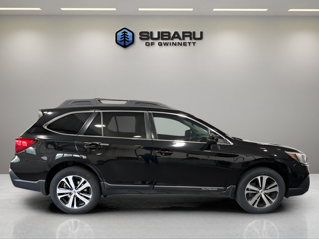 Used 2018 Subaru Outback 2.5i Limited AWD/4WD image 6