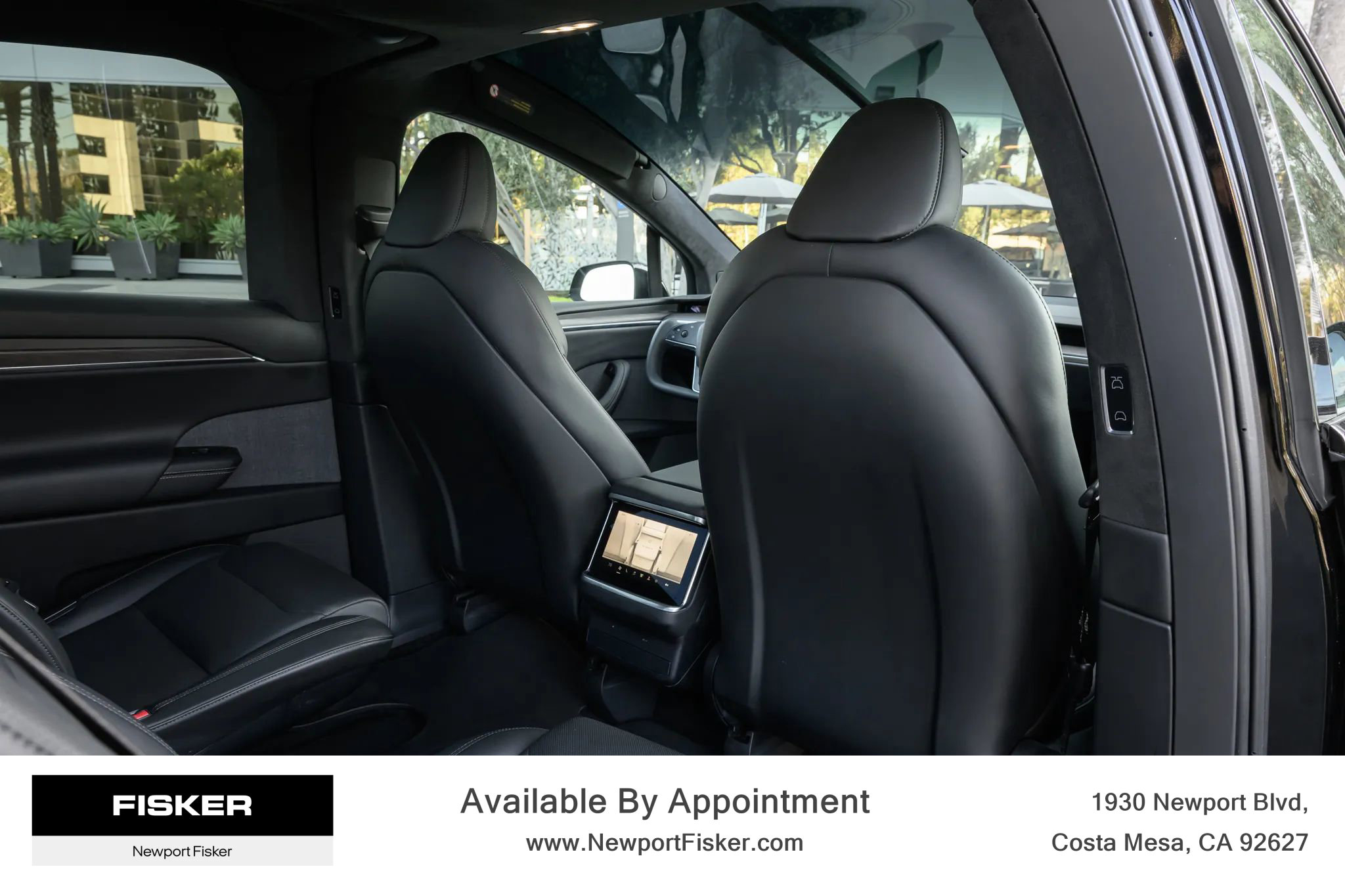 Used 2022 Tesla Model X image 32