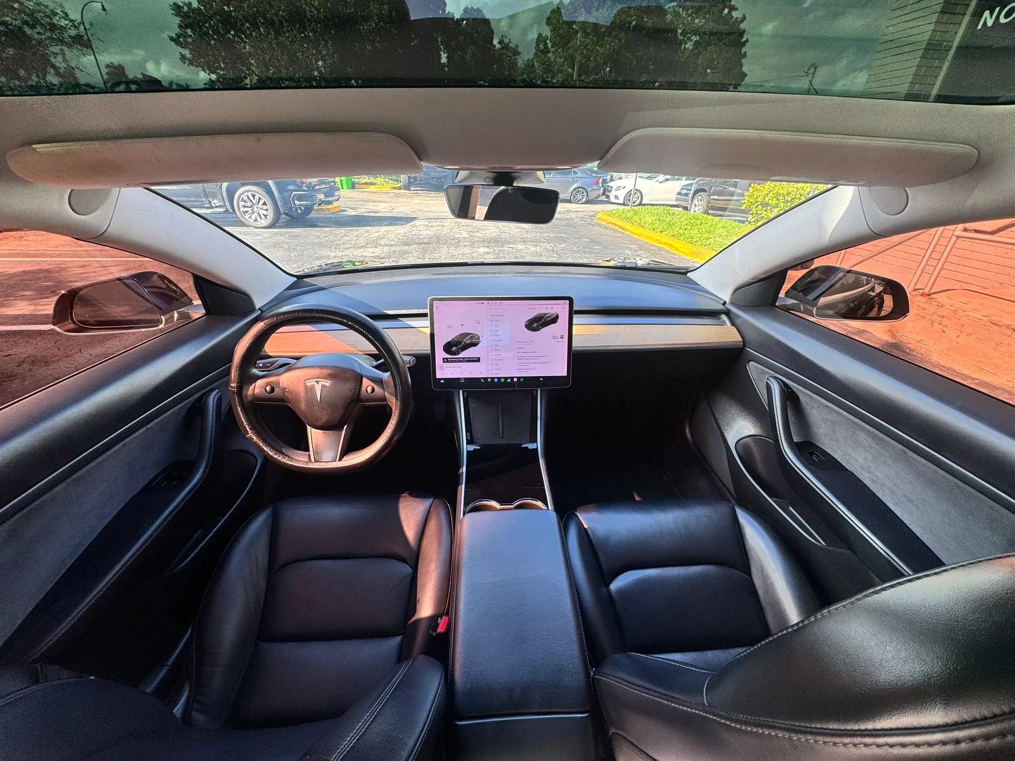 Used 2020 Tesla Model 3 Standard Range RWD image 16
