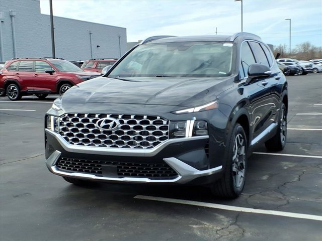 Used 2023 Hyundai Santa Fe Limited image 2