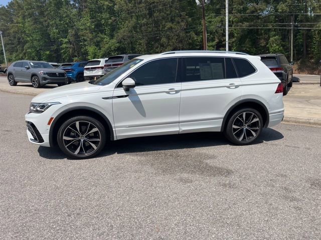 Used 2022 Volkswagen Tiguan SEL R-Line image 37