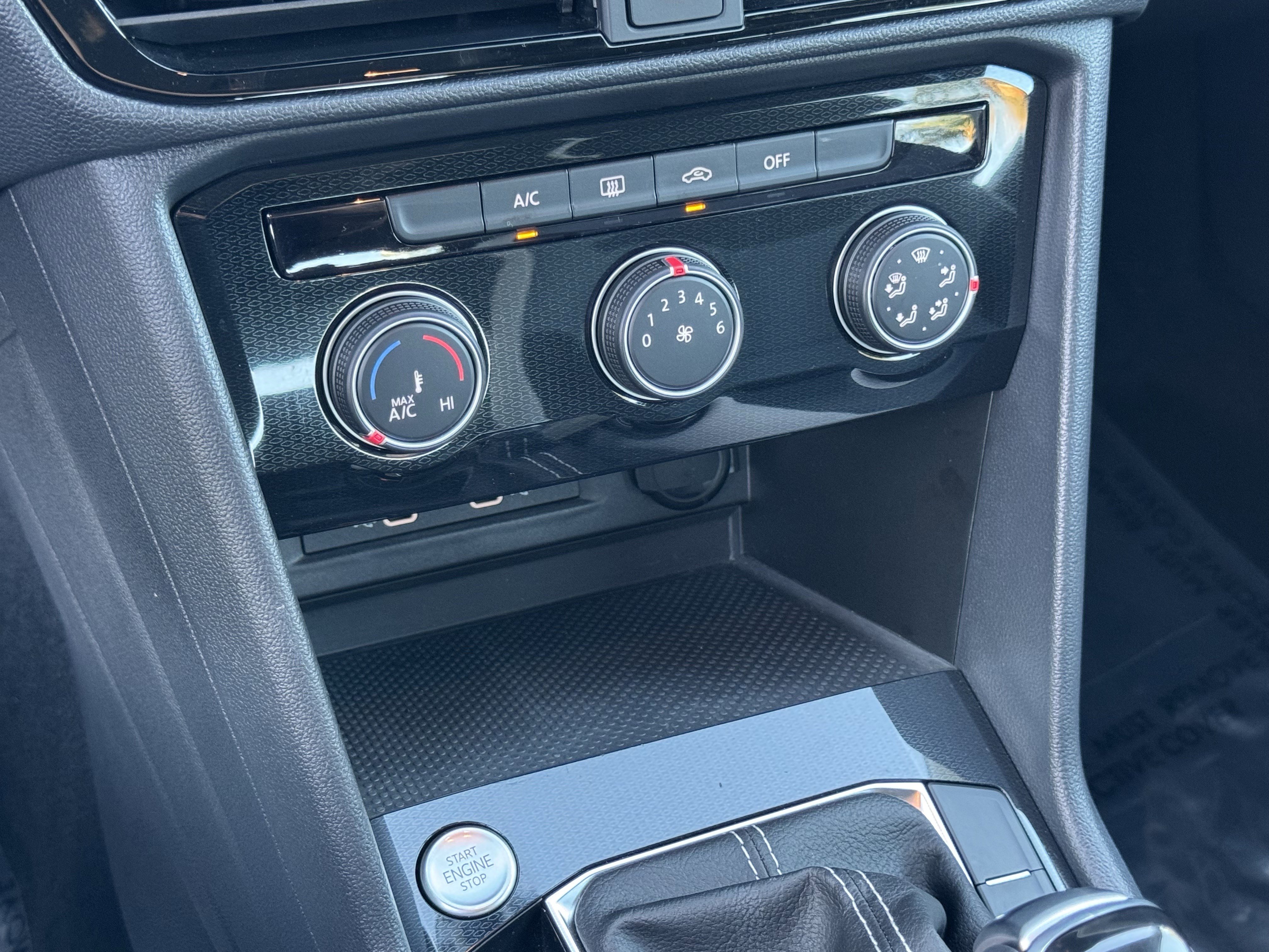 Used 2025 Volkswagen Taos S image 26