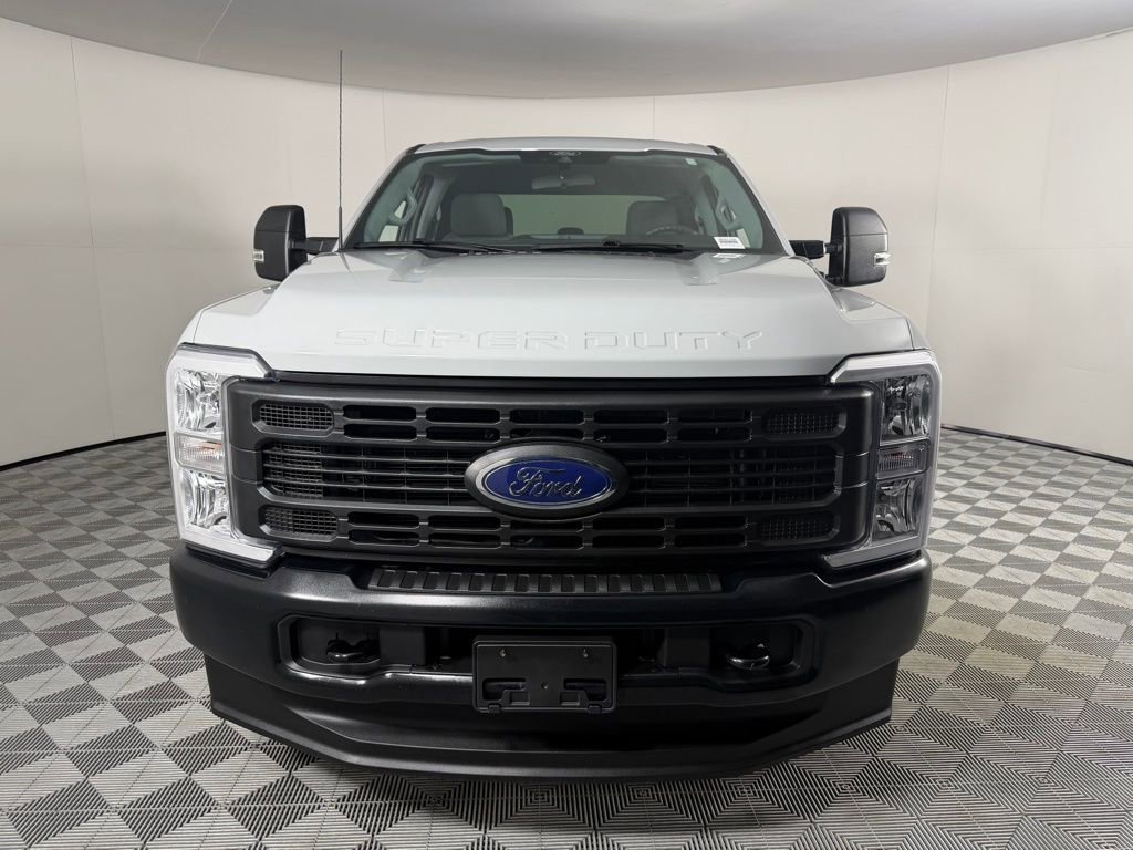 Used 2025 Ford F250 XL w/ FX4 Off-Road Package image 6