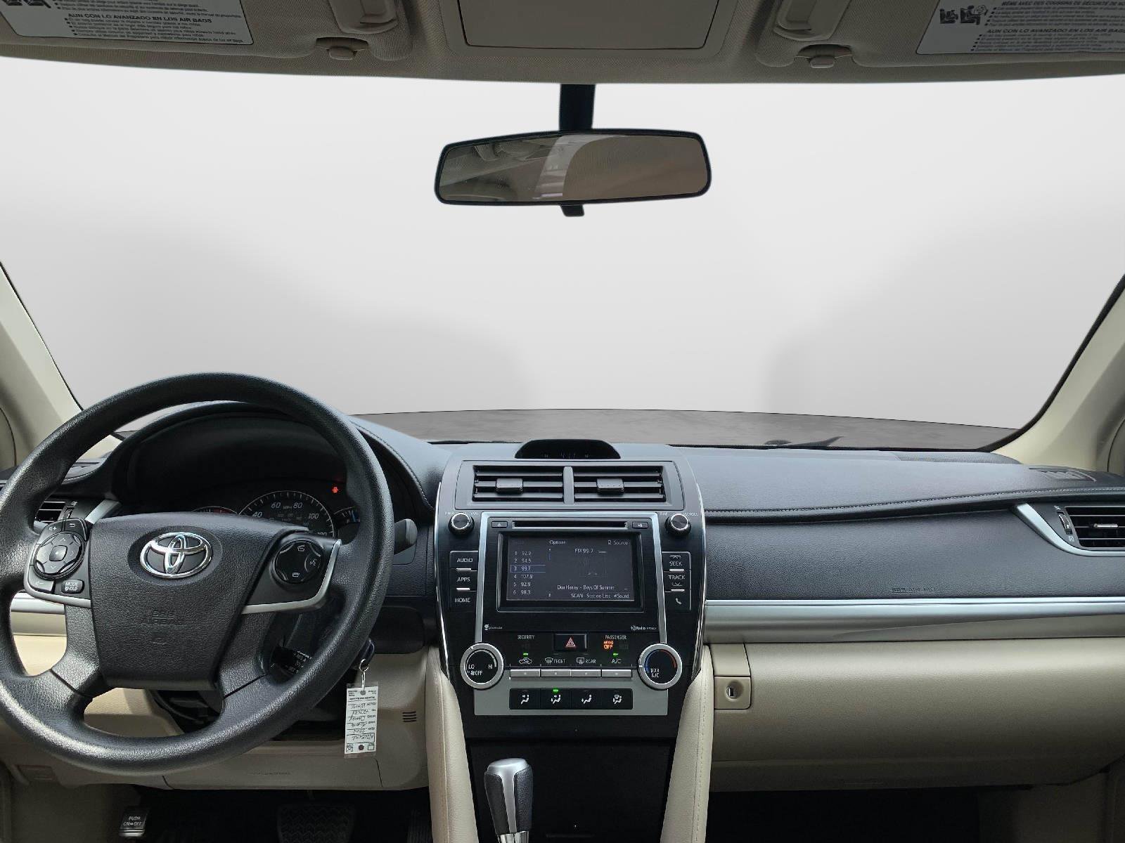 Used 2014 Toyota Camry LE FWD image 33