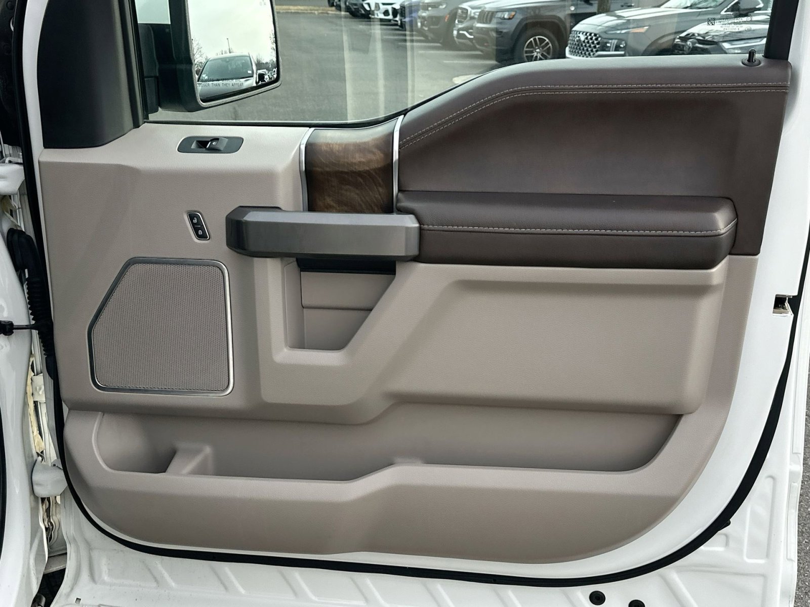 Used 2020 Ford F150 Limited w/ Trailer Tow Package image 40