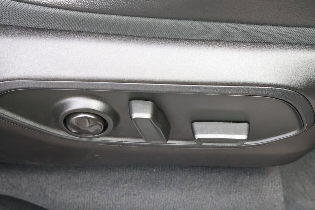 Used 2024 Jeep Grand Cherokee Limited image 40