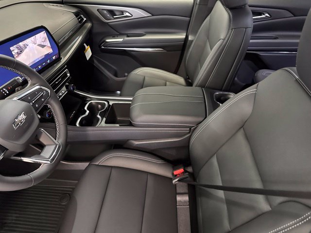 New 2027 Chevrolet Traverse LT w/ Midnight/Sport Edition AWD/4WD image 40