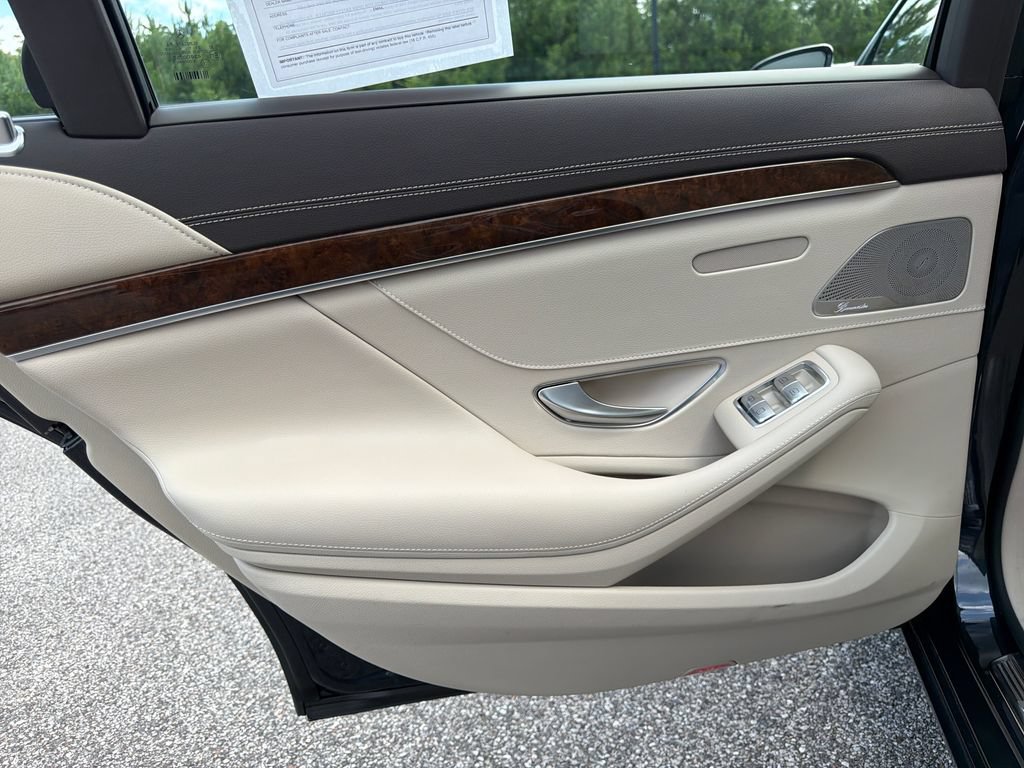 Used 2016 Mercedes-Benz S 550 4MATIC Sedan image 50
