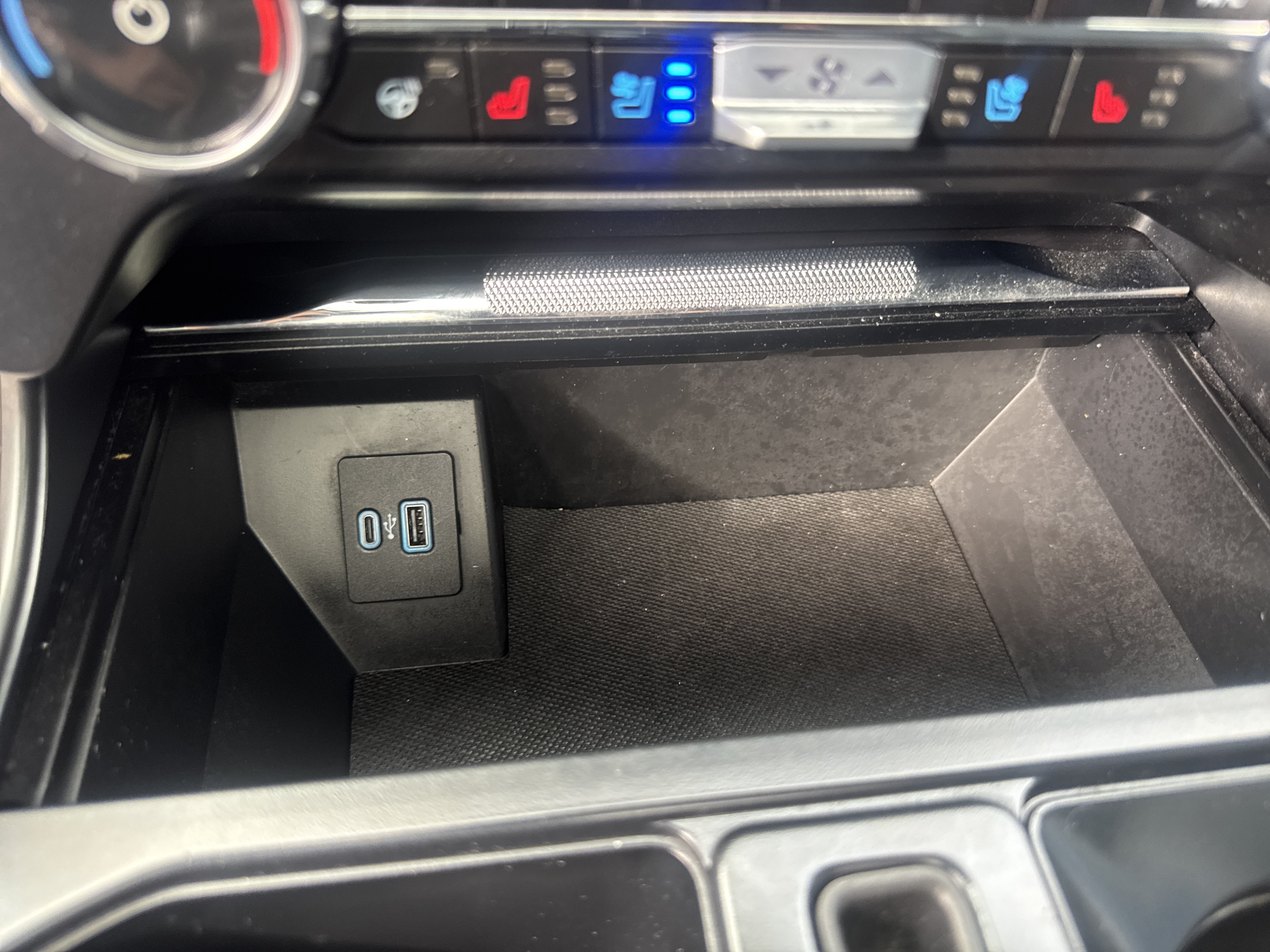 Certified 2024 Ford F150 Lariat AWD/4WD image 31