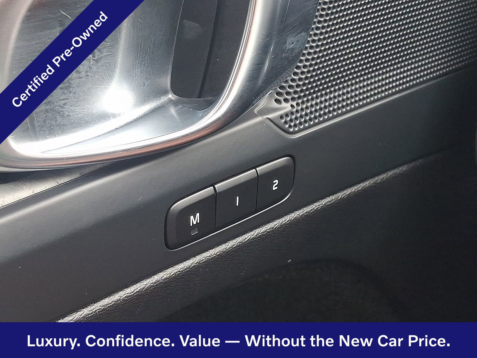 Certified 2024 Volvo XC40 B5 Plus w/ Protection Package Premier AWD/4WD image 22