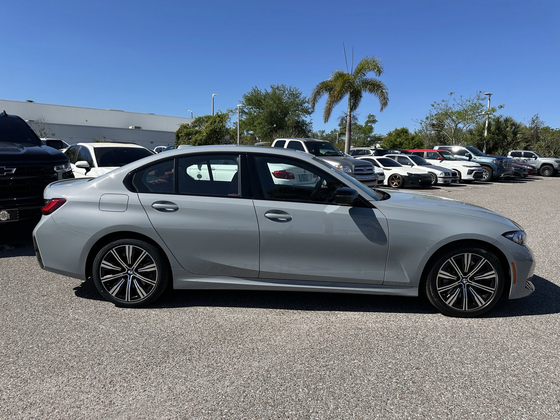 Certified 2025 BMW 330i xDrive Sedan image 3