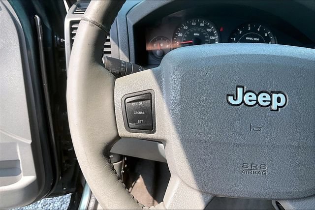 Used 2005 Jeep Grand Cherokee Laredo AWD/4WD image 18
