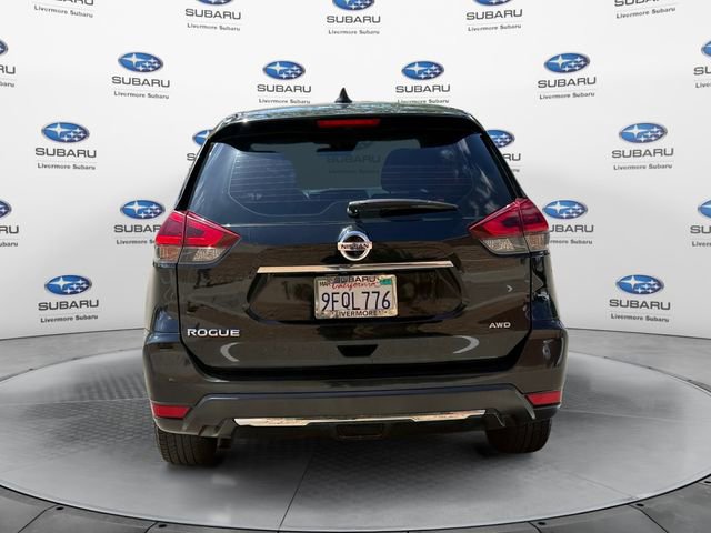Used 2020 Nissan Rogue S image 5