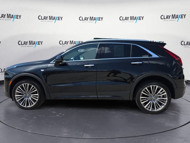 Used 2024 Cadillac XT4 Premium Luxury AWD/4WD image 2