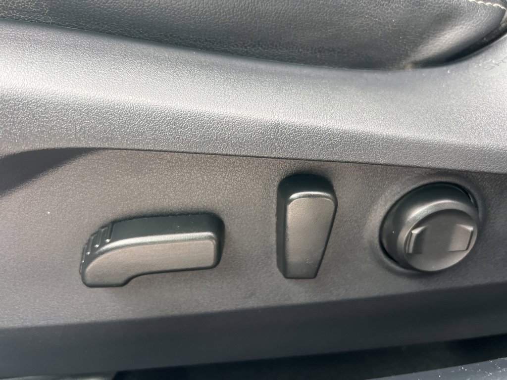 Used 2020 Subaru Legacy Limited image 28