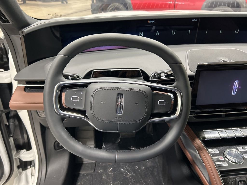 New 2026 Lincoln Nautilus Reserve image 14