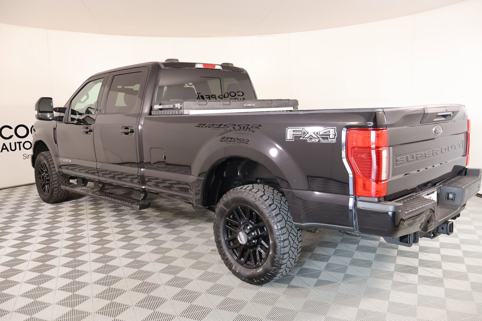 Used 2020 Ford F350 Lariat image 24