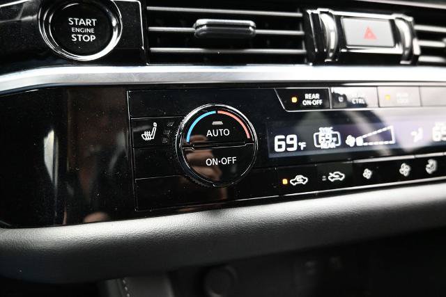 Used 2025 Nissan Pathfinder SV AWD/4WD image 40