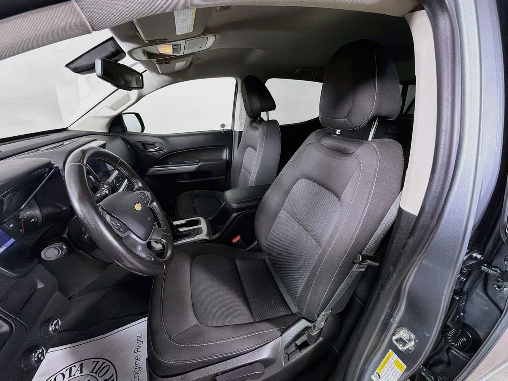 Used 2019 Chevrolet Colorado LT w/ LT Convenience Package AWD/4WD image 12