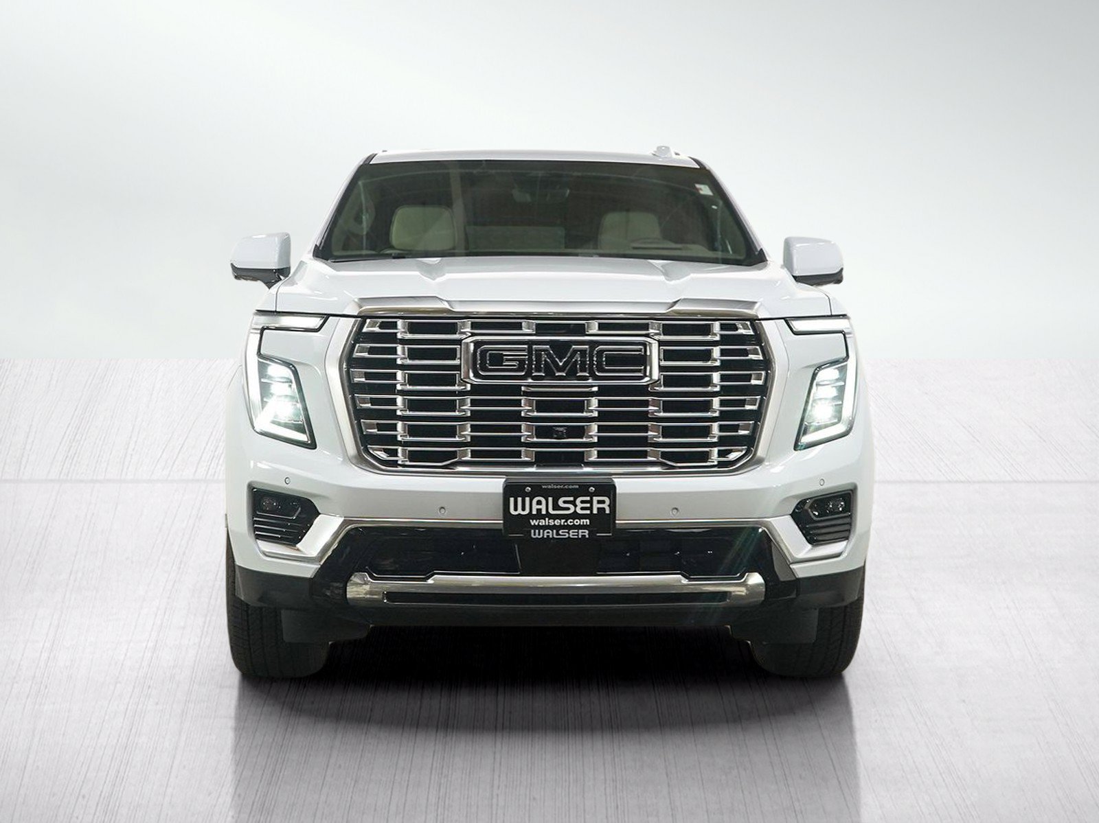 Used 2026 GMC Yukon Denali w/ Denali Reserve Package AWD/4WD image 8